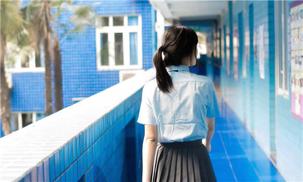 工业园区如何找到一个可以帮助我生孩子的女人？
